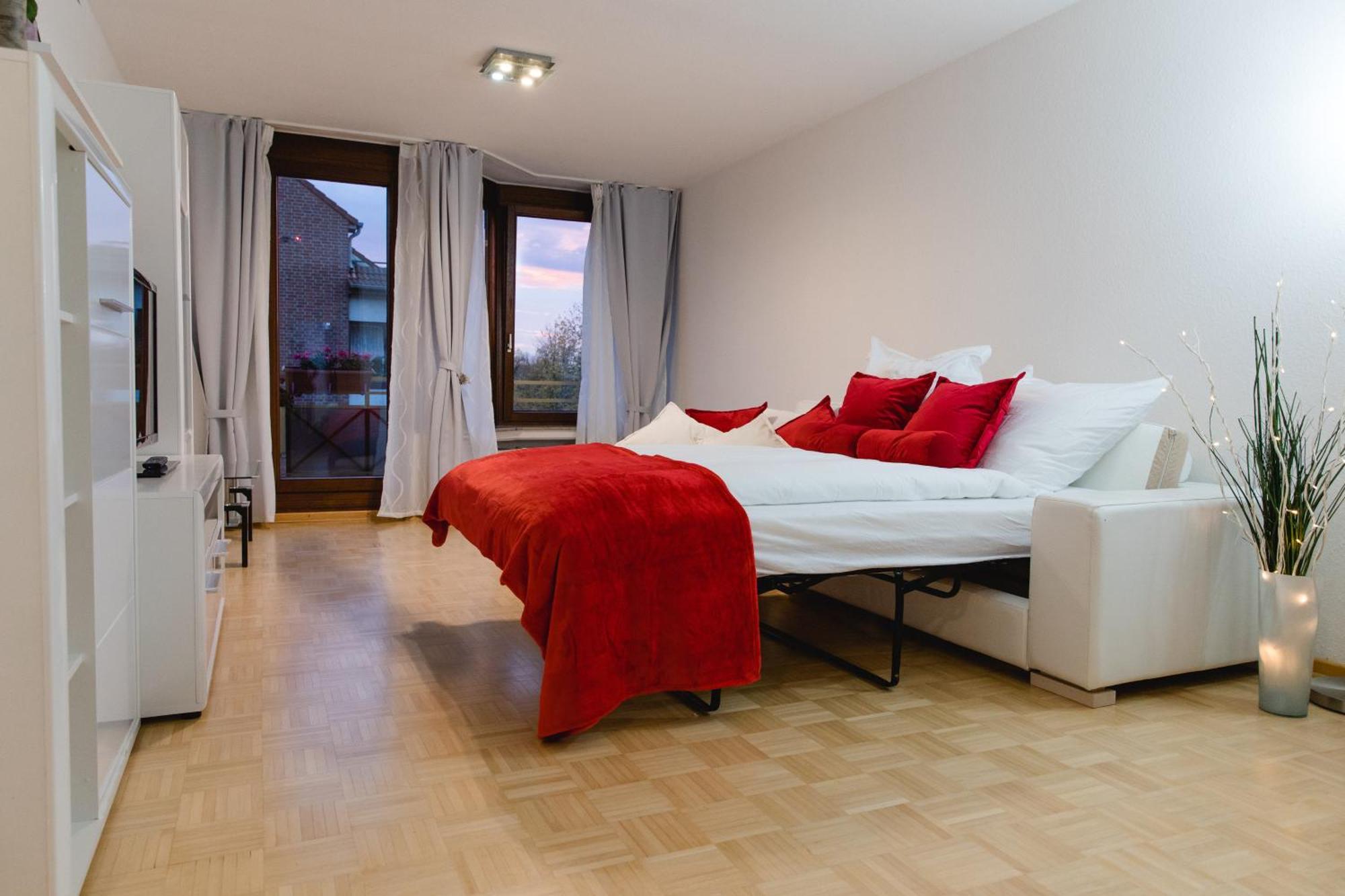 Luxury Flat Between Cologne And Bonn And Phantasialand Bruhl เวสเซลลิง ภายนอก รูปภาพ