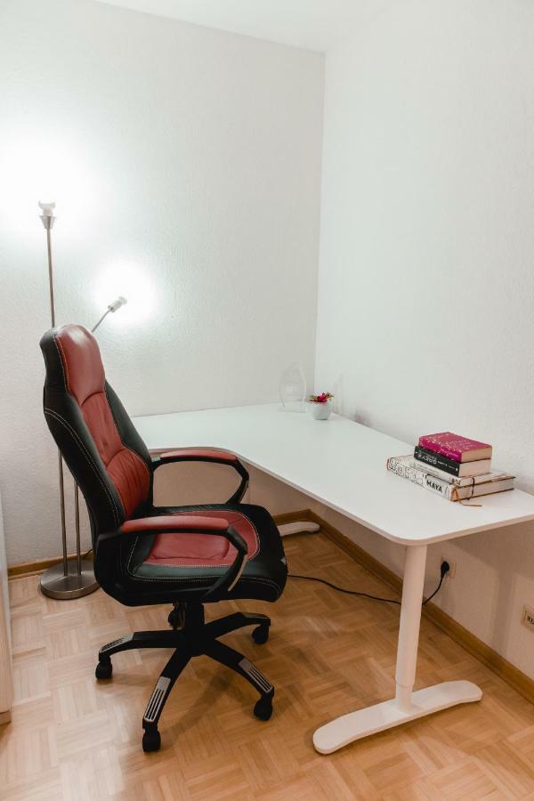 Luxury Flat Between Cologne And Bonn And Phantasialand Bruhl เวสเซลลิง ภายนอก รูปภาพ