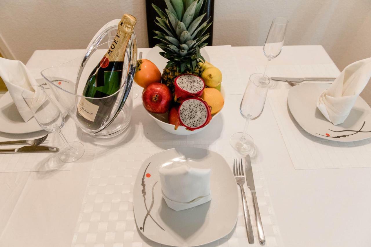 Luxury Flat Between Cologne And Bonn And Phantasialand Bruhl เวสเซลลิง ภายนอก รูปภาพ
