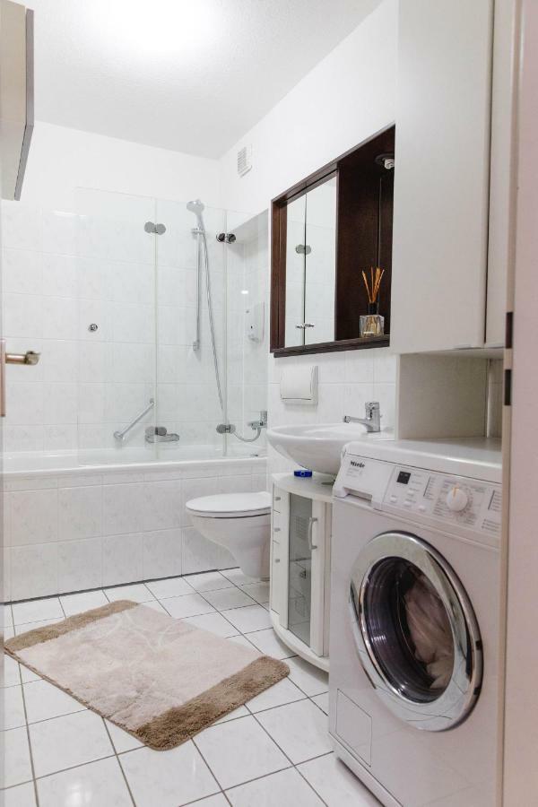 Luxury Flat Between Cologne And Bonn And Phantasialand Bruhl เวสเซลลิง ภายนอก รูปภาพ